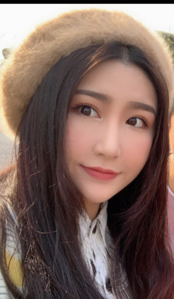  p>张茗,女,华强方特公司的一名配音演员,先后配音过《熊出没之熊熊