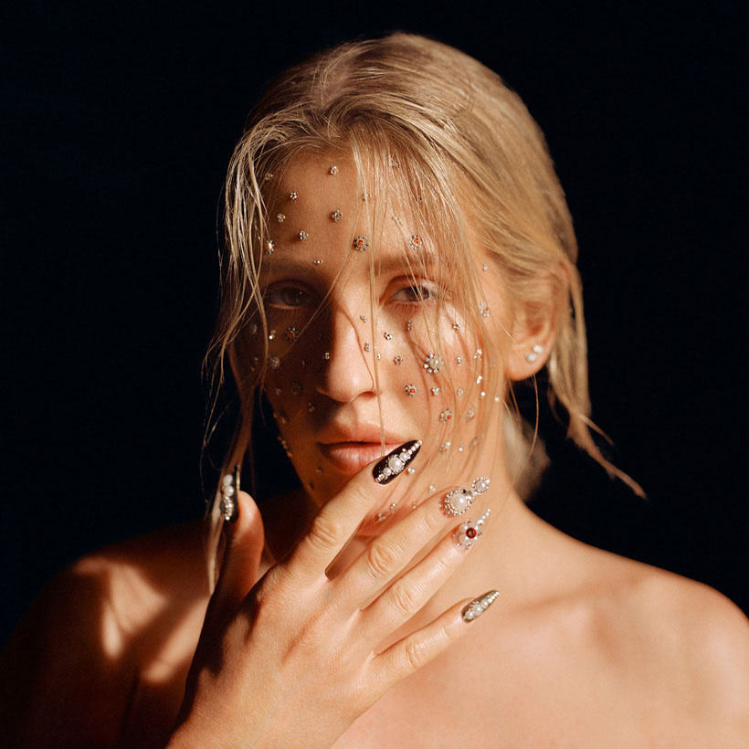  p>埃利·古尔丁(ellie goulding),1986年12月30日出生于英国赫里福郡