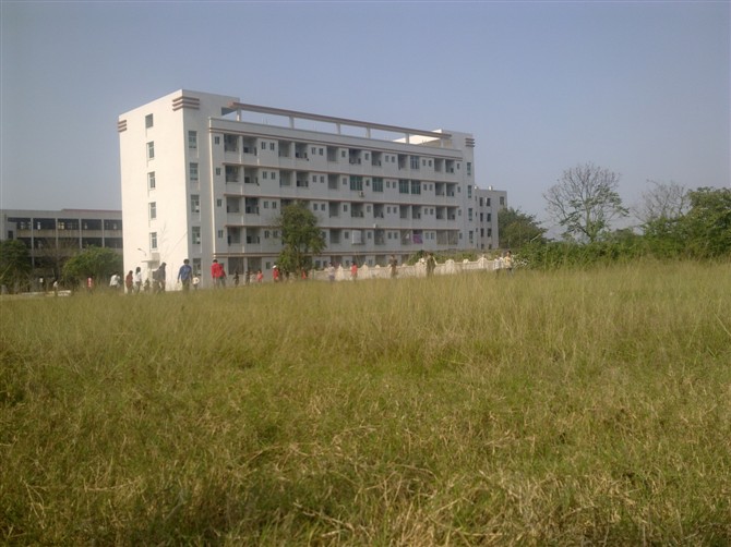 仙城赵学波中学