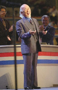  p data-id="gnwrekqk2l">森田则之(pat morita,1932-6-28 ~ 2005-11