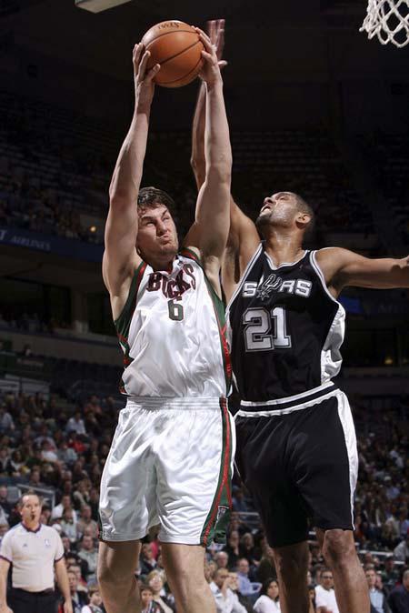 安德鲁·迈克尔·博古特