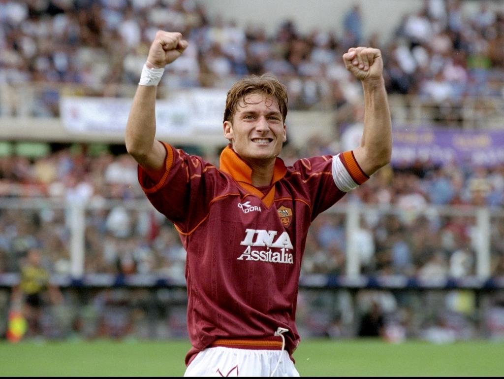 切斯科·托蒂 /b>(francesco totti),1976年9月27日出生于意大利罗马