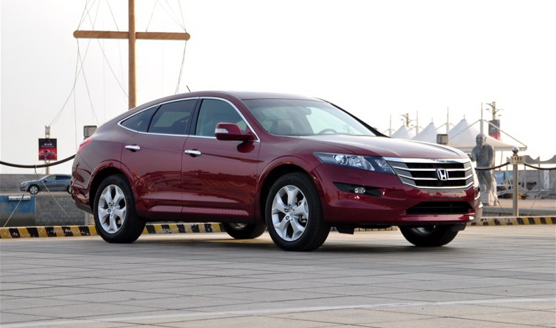 雅阁crosstour的造型类似 a href="#" data-lemma