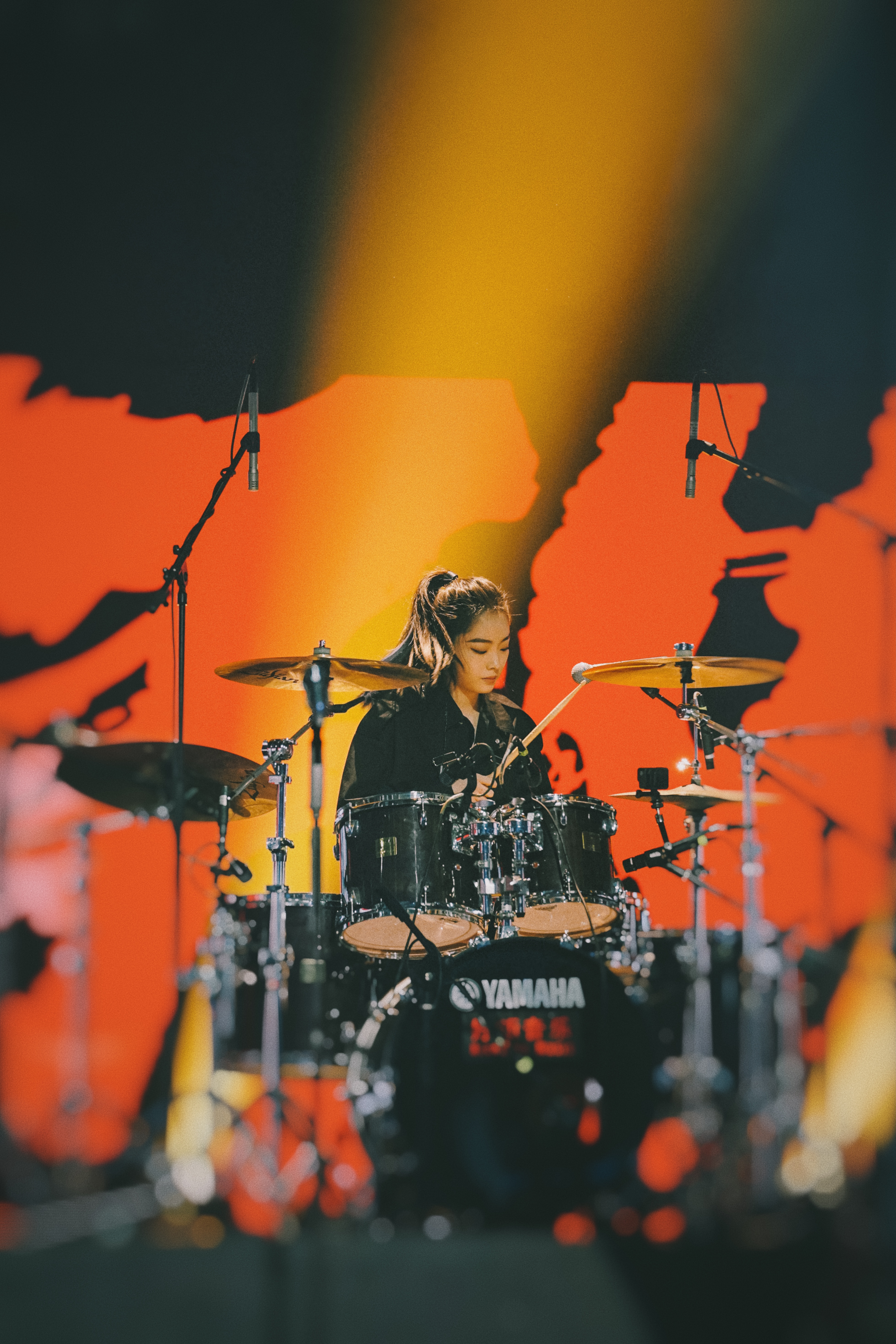 由四胞胎姐妹,键盘手: a target="_blank" href="/item/朱婉冰/197292