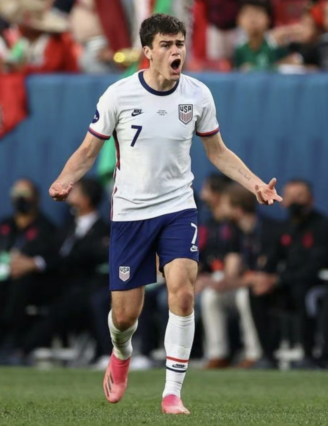 吉奥瓦尼·雷纳