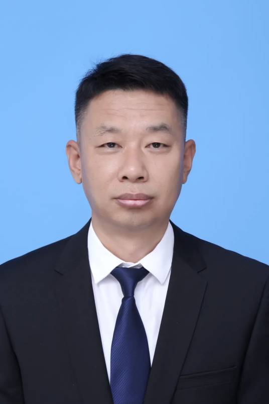 朱明飞（内蒙古达拉特经济开发区管委会干部）_百度百科