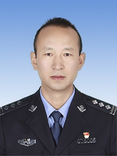 赵斌