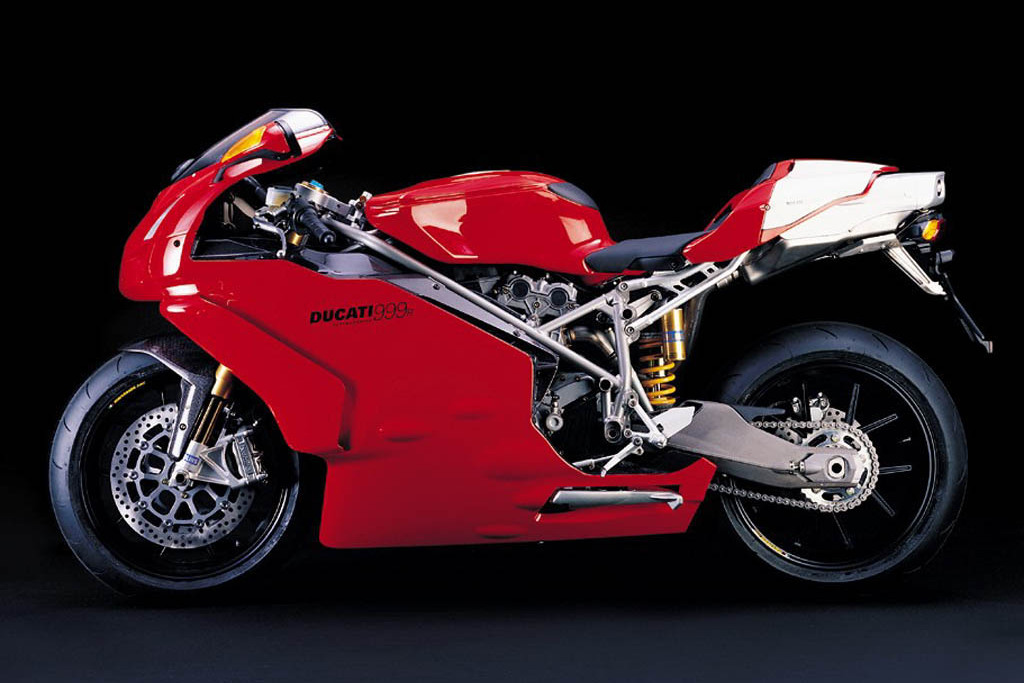 杜卡迪999
