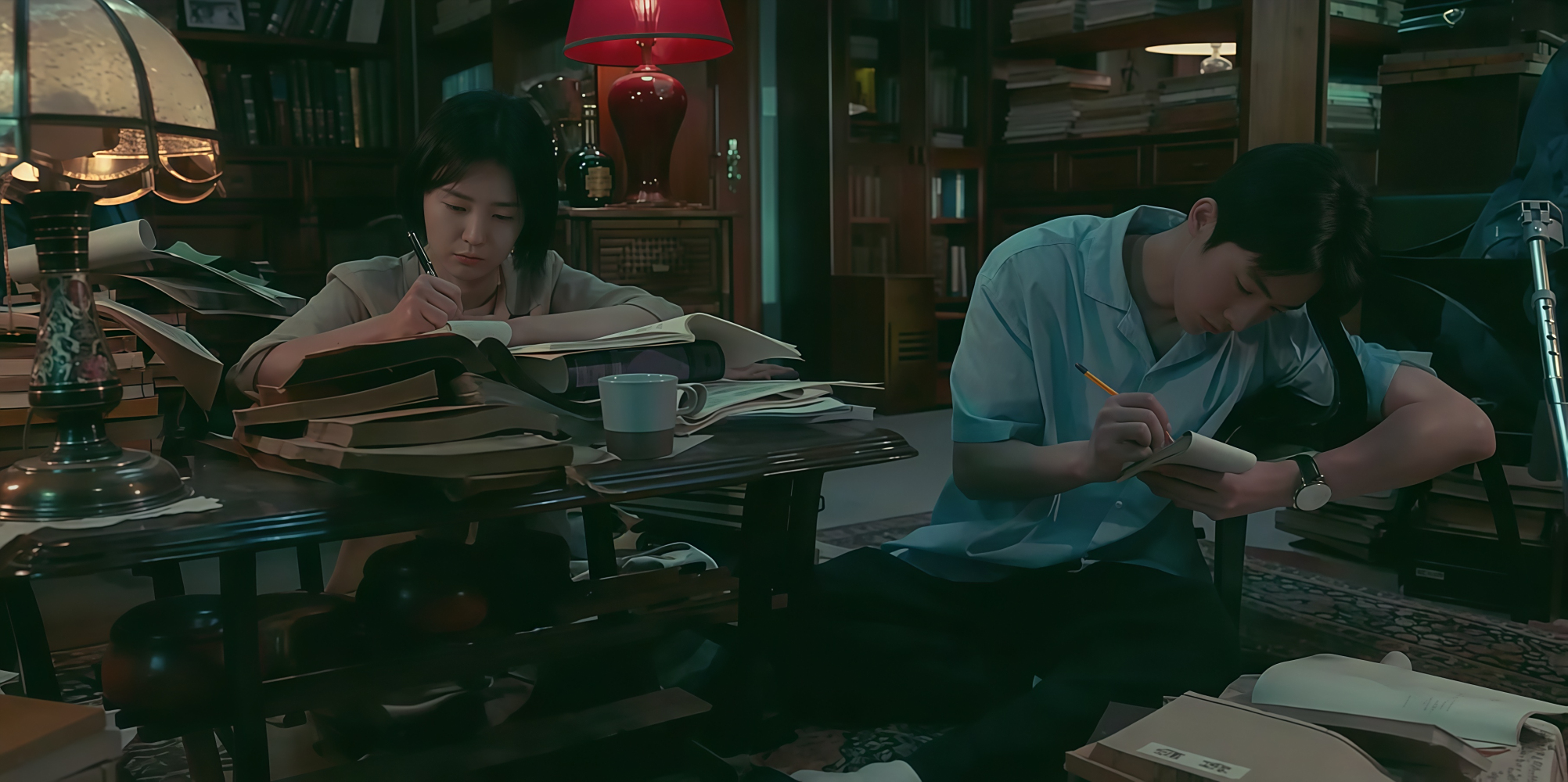 《灵能教师安恩英》剧照