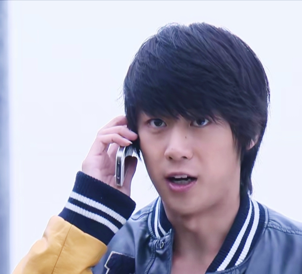 《 a target="_blank" href="/item/铠甲勇士拿瓦/7709792" data