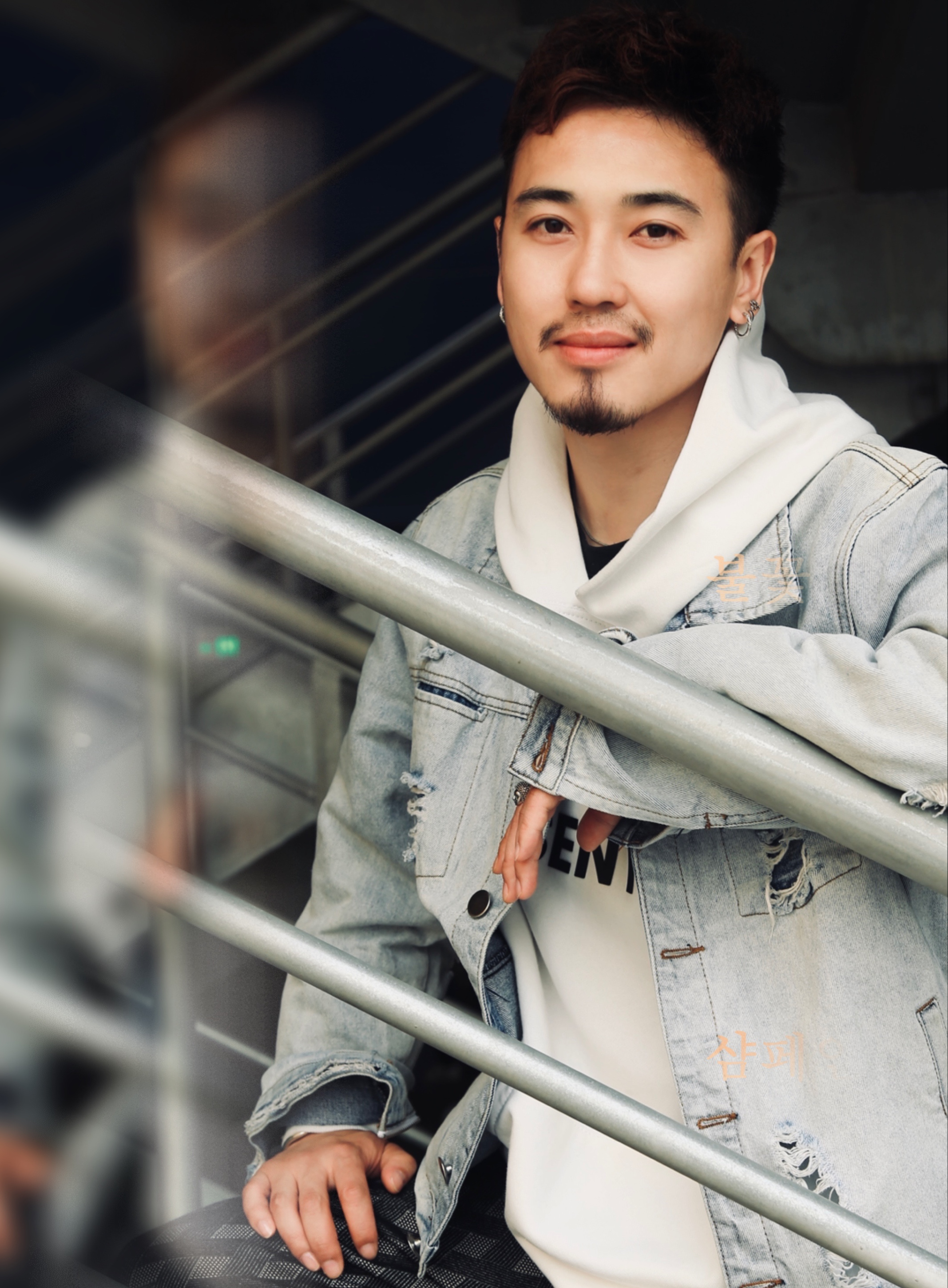李振