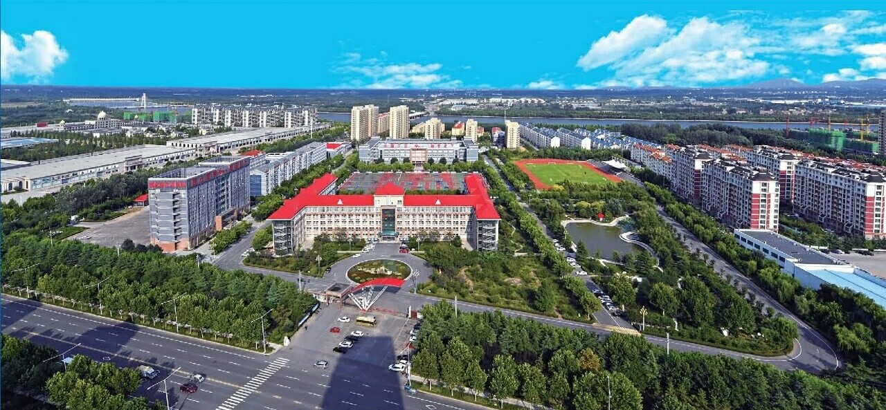 诸城市高级技校