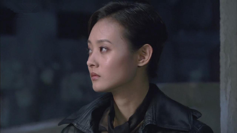 身手不凡的女战士,孤傲冷艳,有勇有谋,是剧中最让