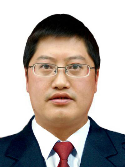  p>李春谷,贵州省毕节市纳雍县寨乐镇党委书记. /p>