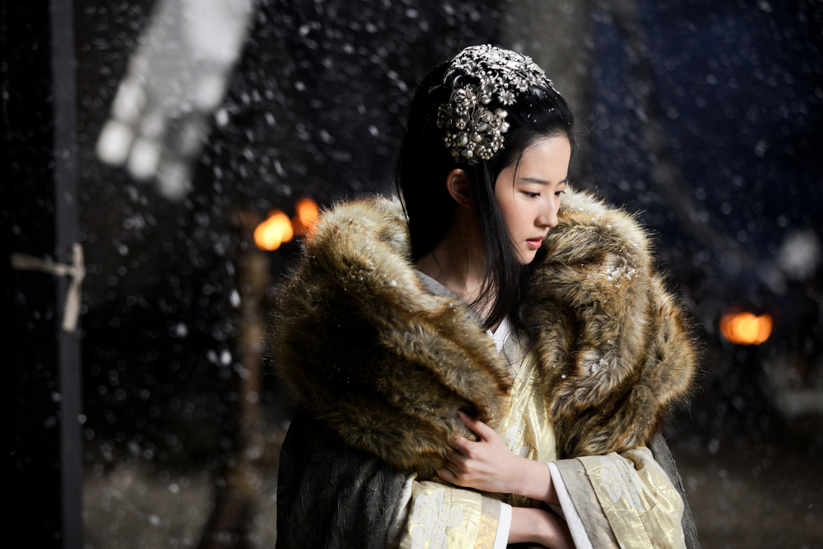 传奇 /a>》的女主角,由 a target="_blank" href="/item/刘亦菲/13