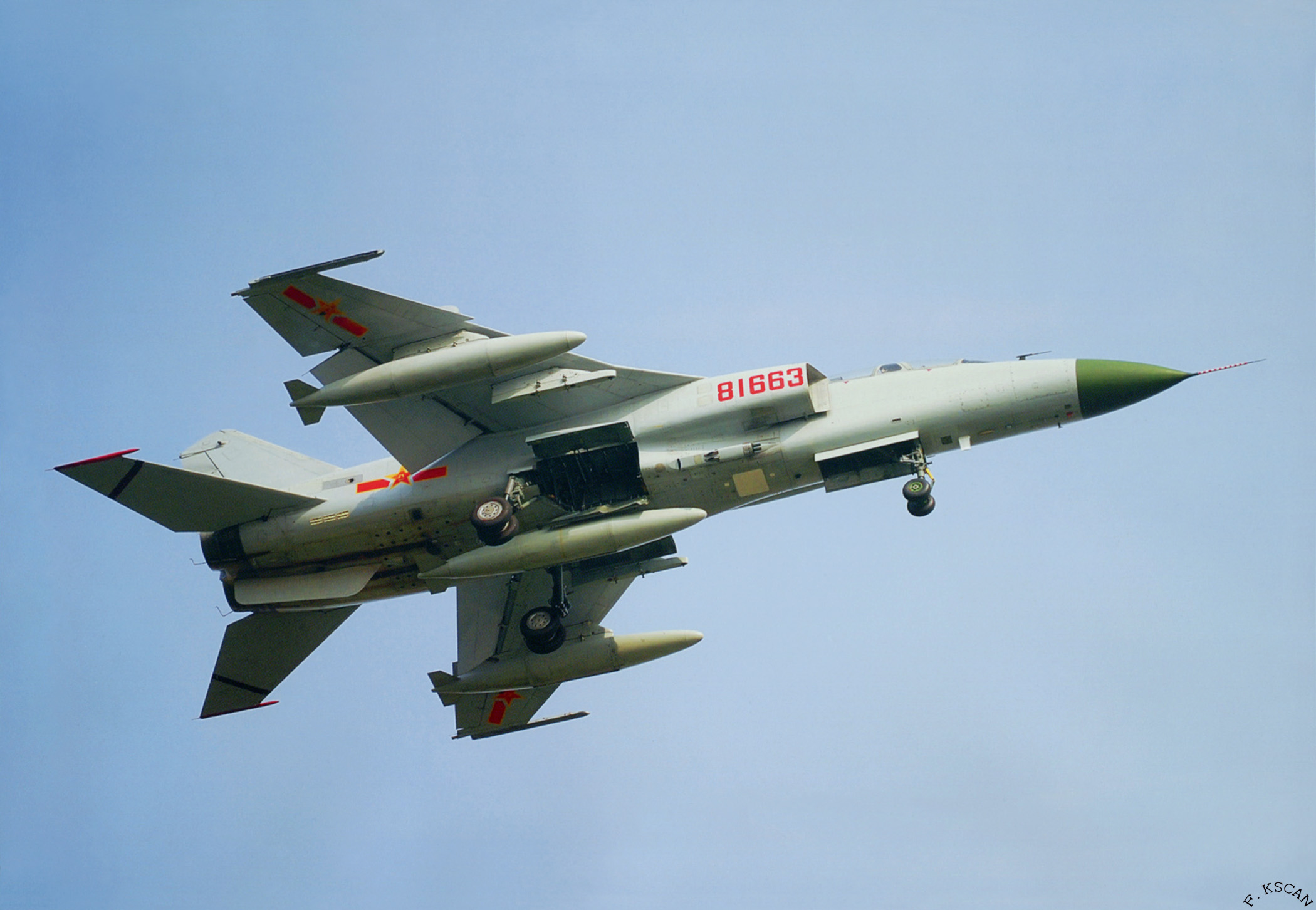 fbc-1"飞豹"战斗机