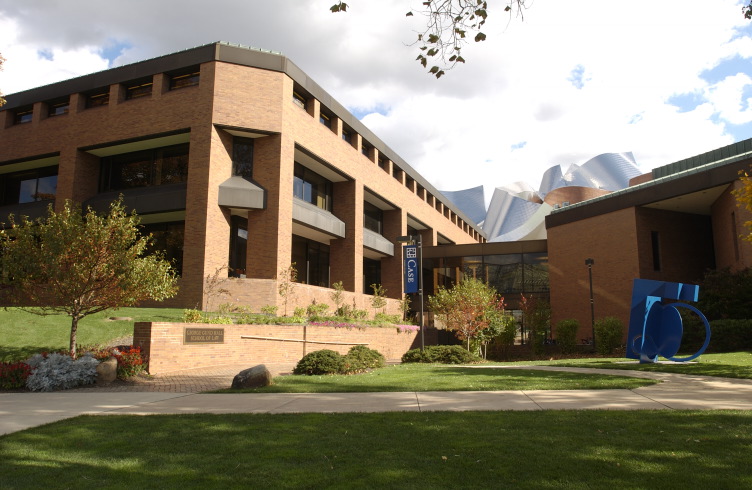  p>凯斯西储大学(case western reserve university),简称cwru,位于