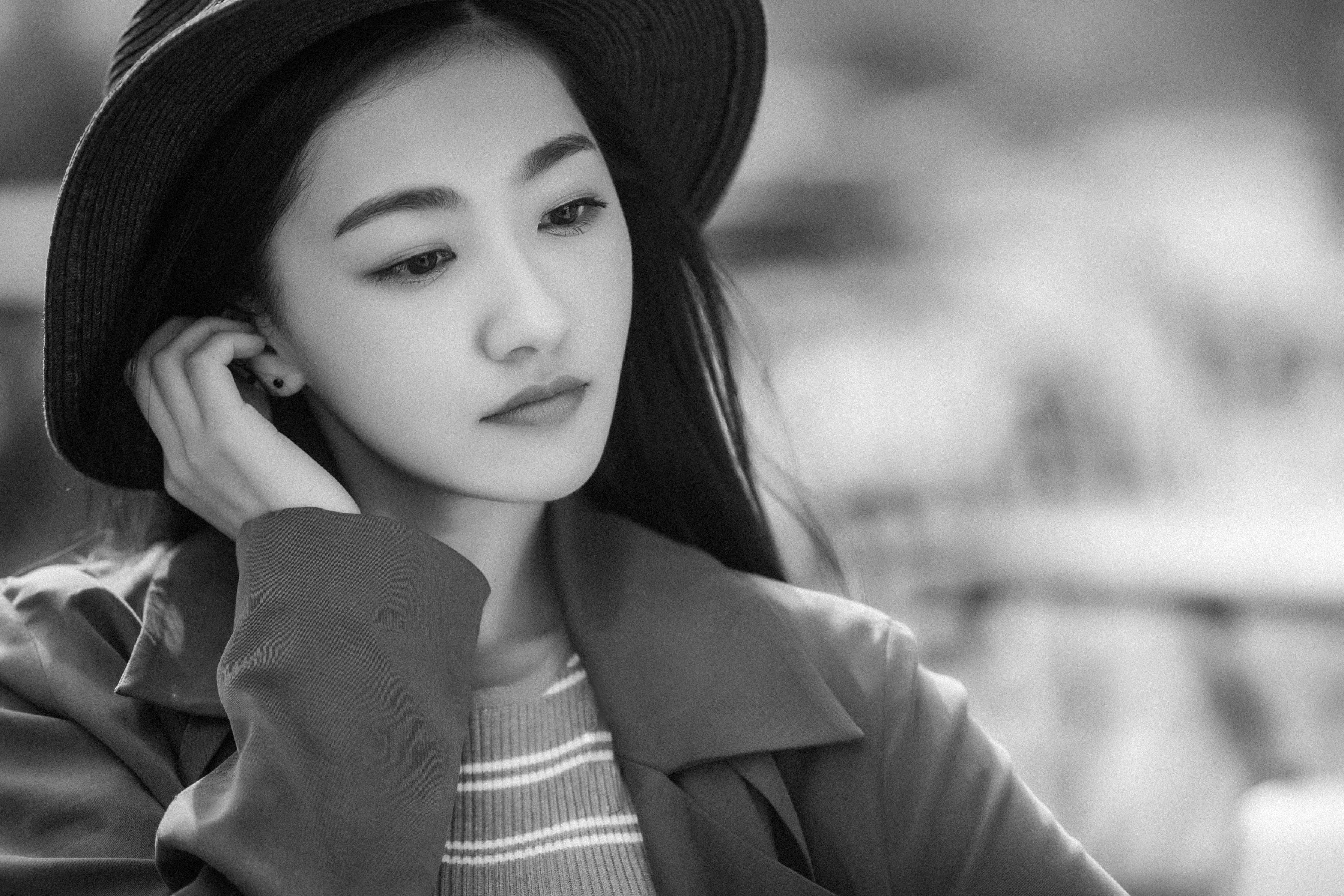  p>薛芊芊,1993年6月16日出生于北京市,毕业于中国传媒大学南广学院