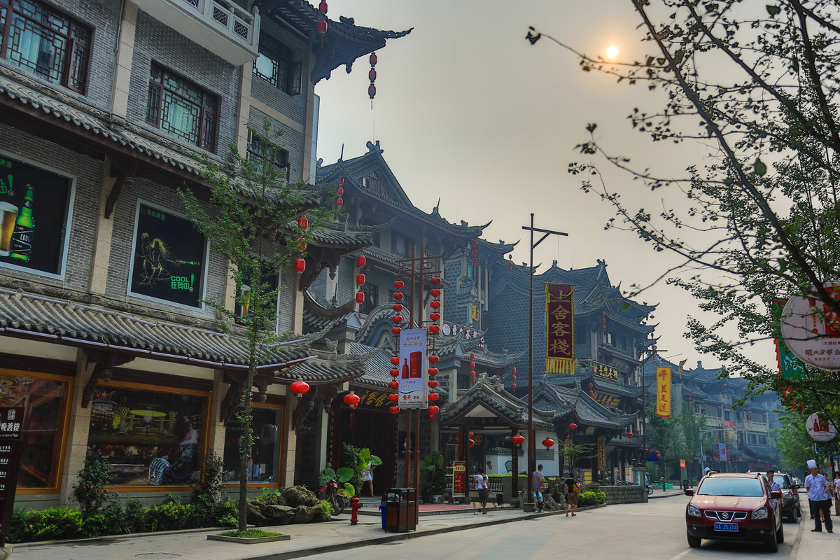  p data-id="tldseewbp5gr">鱼凫古街是泸州市叙永县城内一条集商贸