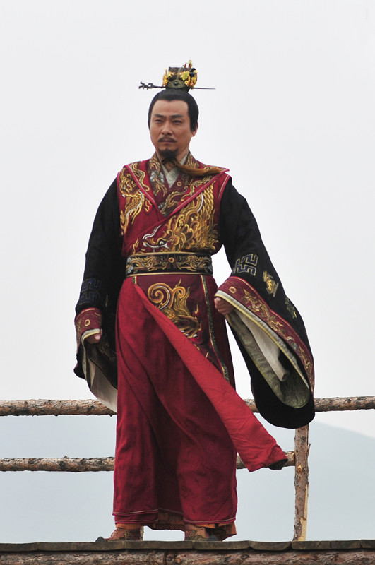 年10月1日出生于陕西西安,毕业于陕西省戏曲学校,中国大陆内地男演员