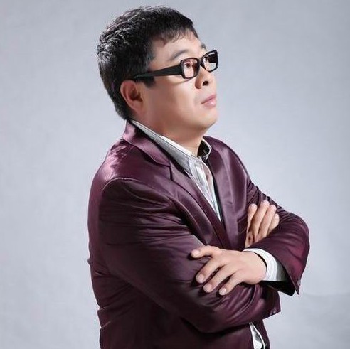  p>《我想静静》是歌手 a target="_blank" href="/item/赵小兵