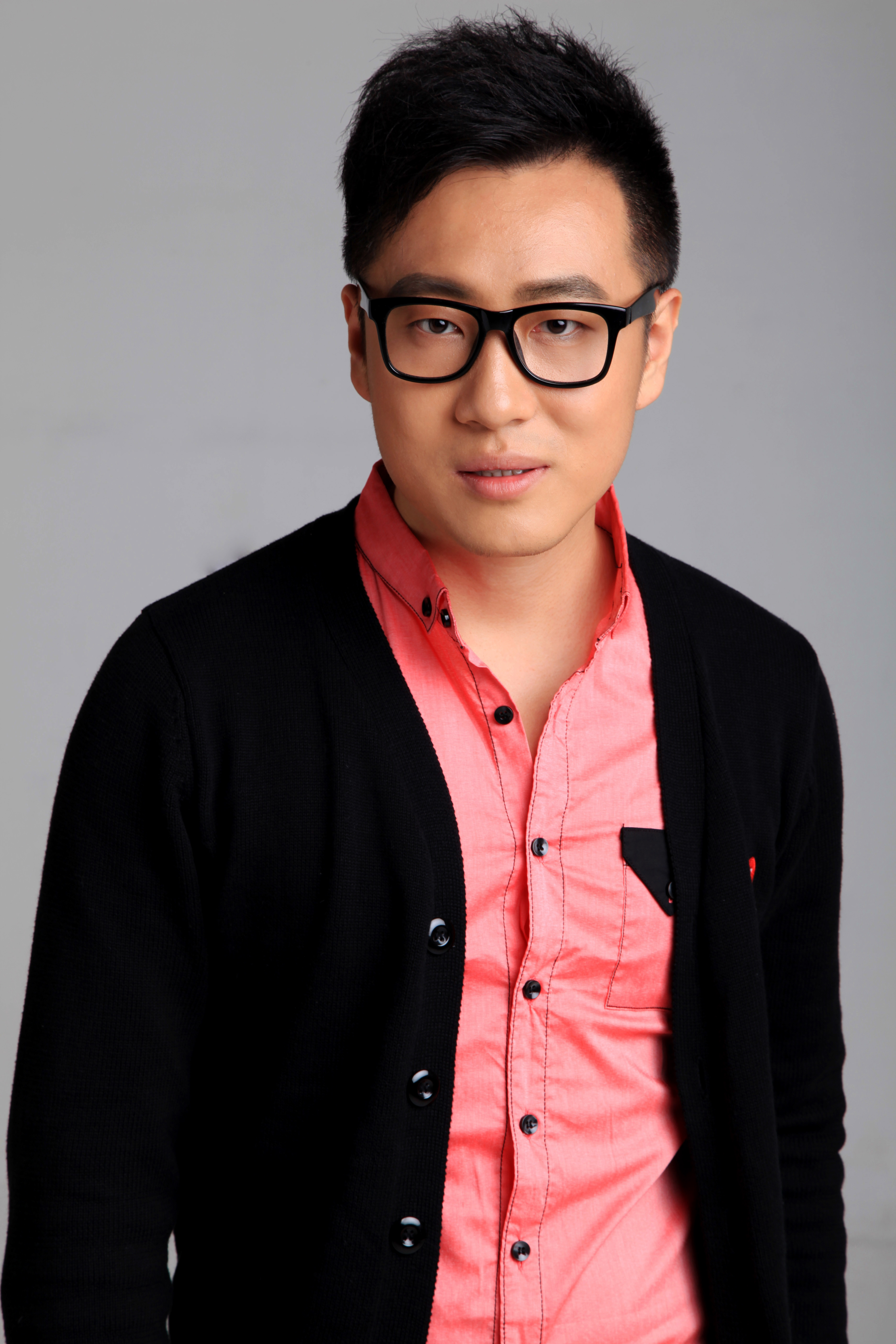  p>秦汉擂,出生于中国北京,中国内地影视男演员,毕