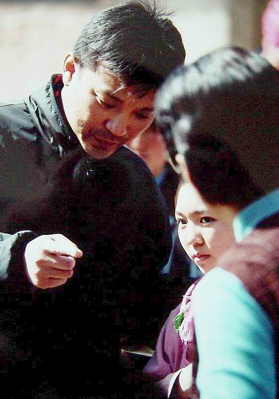  p>《上学路上》是一部由山东省电影电视剧制作中心拍摄的电影.