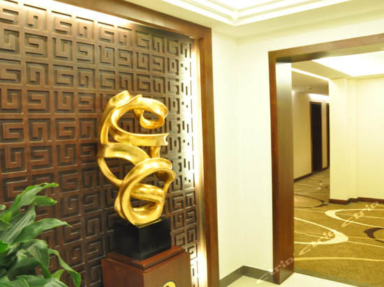  p>上海雅庭商务酒店是一家按星级标准配置的精品旅游商务酒店.