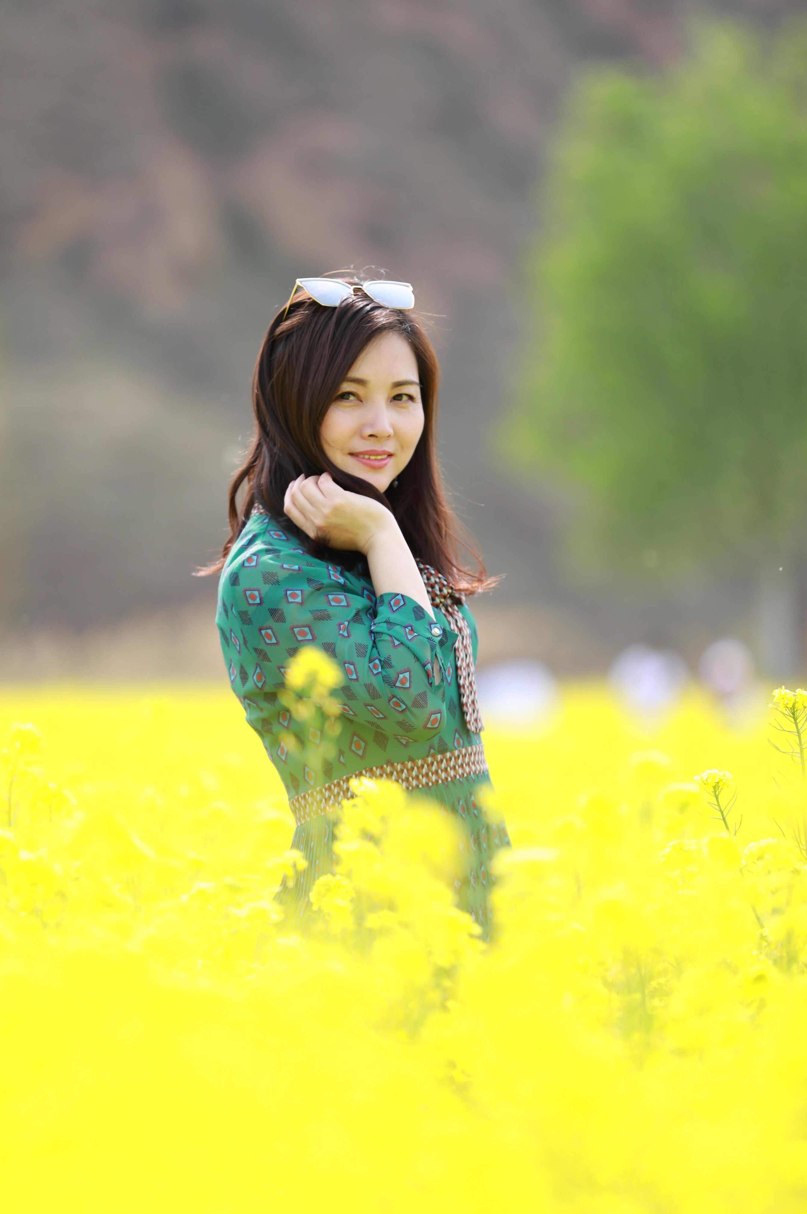 出生于甘肃省 a target="_blank" href="/item/庆阳市/628111" data