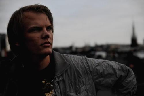  p>艾维奇(avicii,1989年9月8日—2018年4月20日),本名蒂姆·伯格林