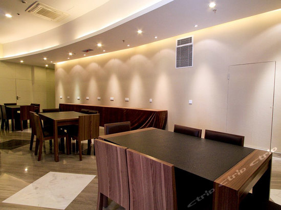 上海悦享大酒店