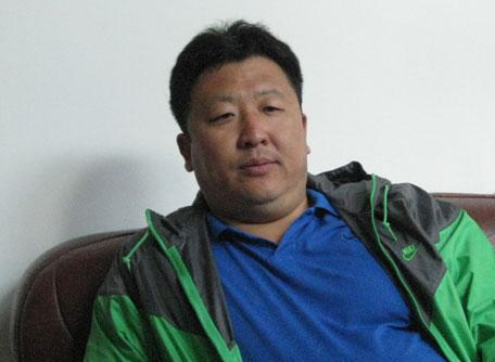 金炜