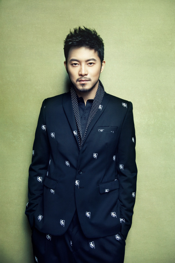  p>沙溢,1978年2月15日出生于 a target="_blank" href="/item/吉林省