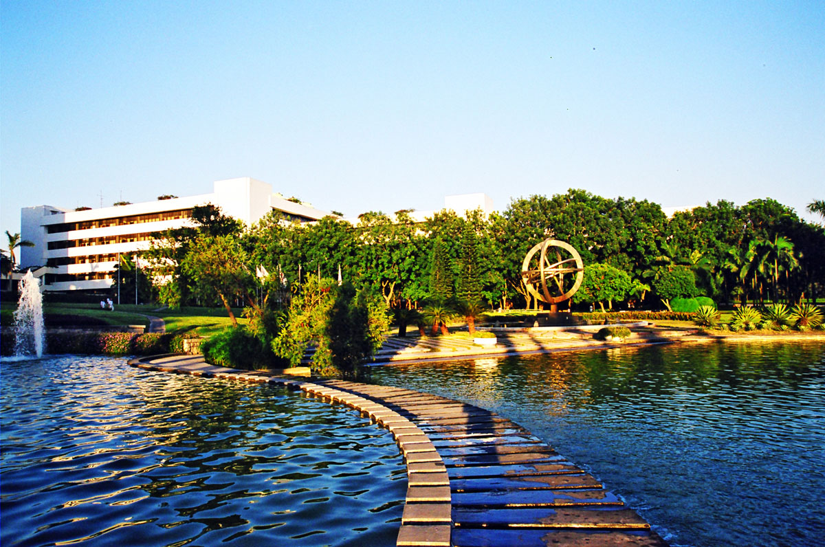 深圳大学