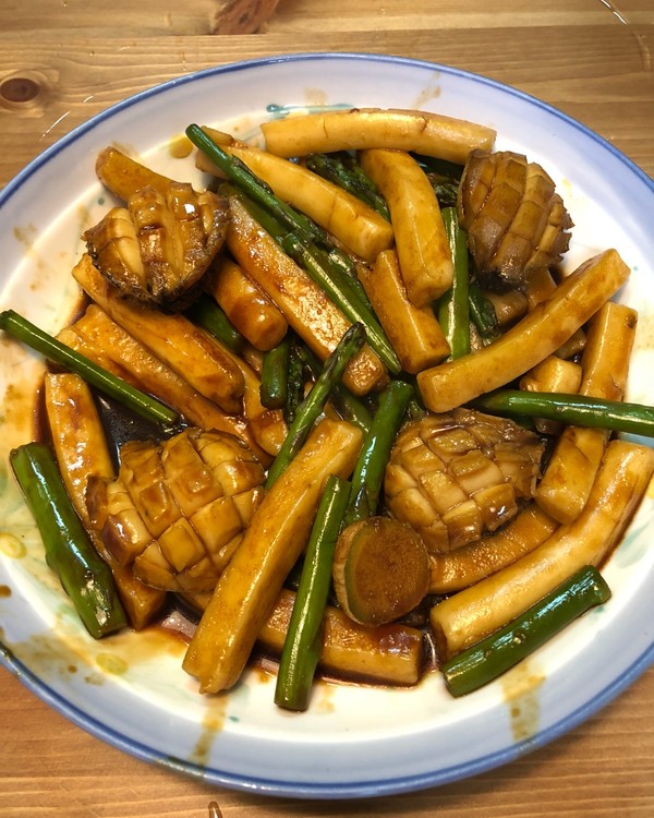 芦笋海鲜菇烧鲍鱼