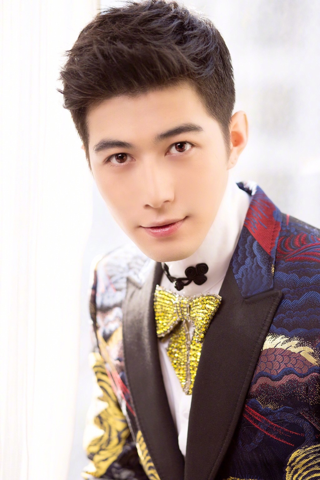 chen) /i>,1990年6月28日出生于浙江省温州市,中国内地影视男演员