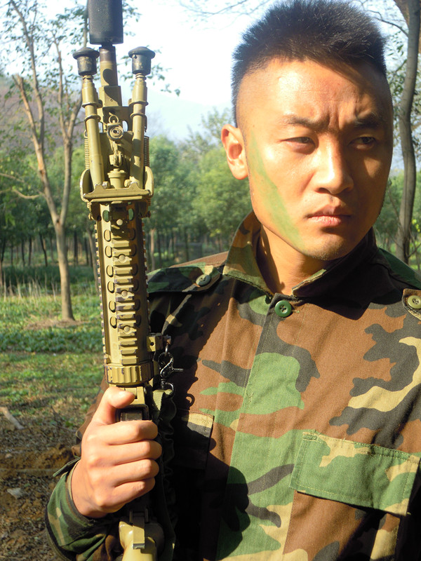  p data-id="go0fluncsa">王天野,1980年1月8