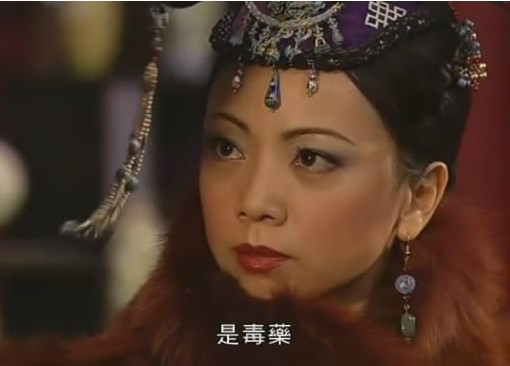 邓萃雯