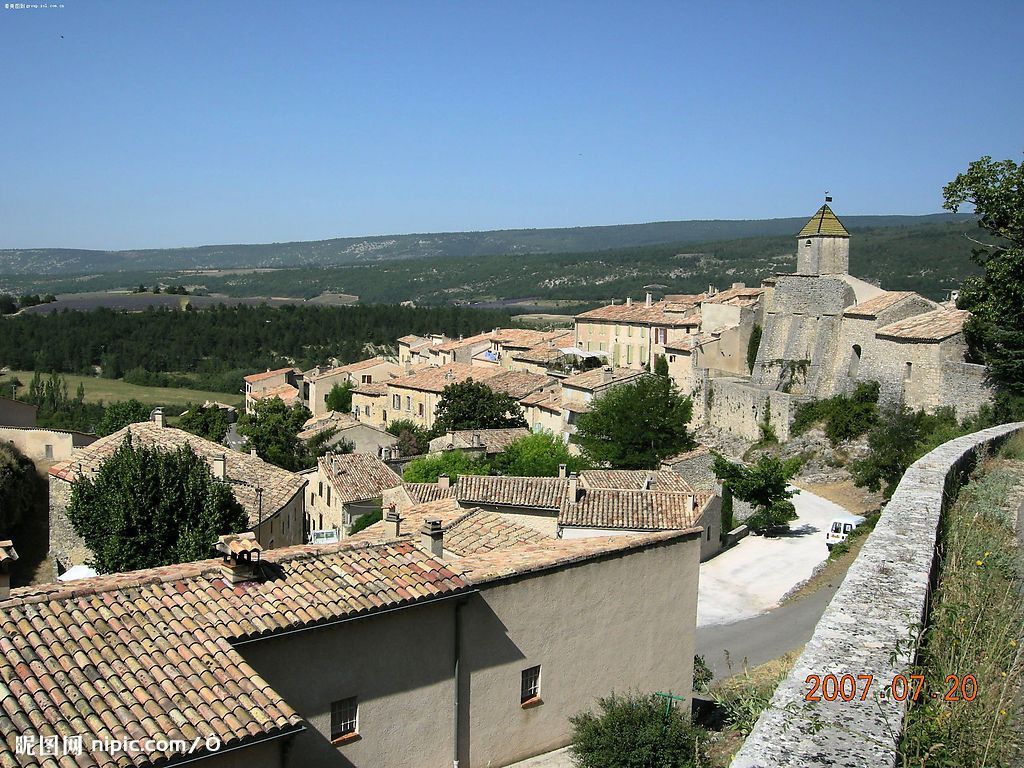  p>党家庄东村(以下简称党东村)隶属于山东省济南市党家庄镇,现为