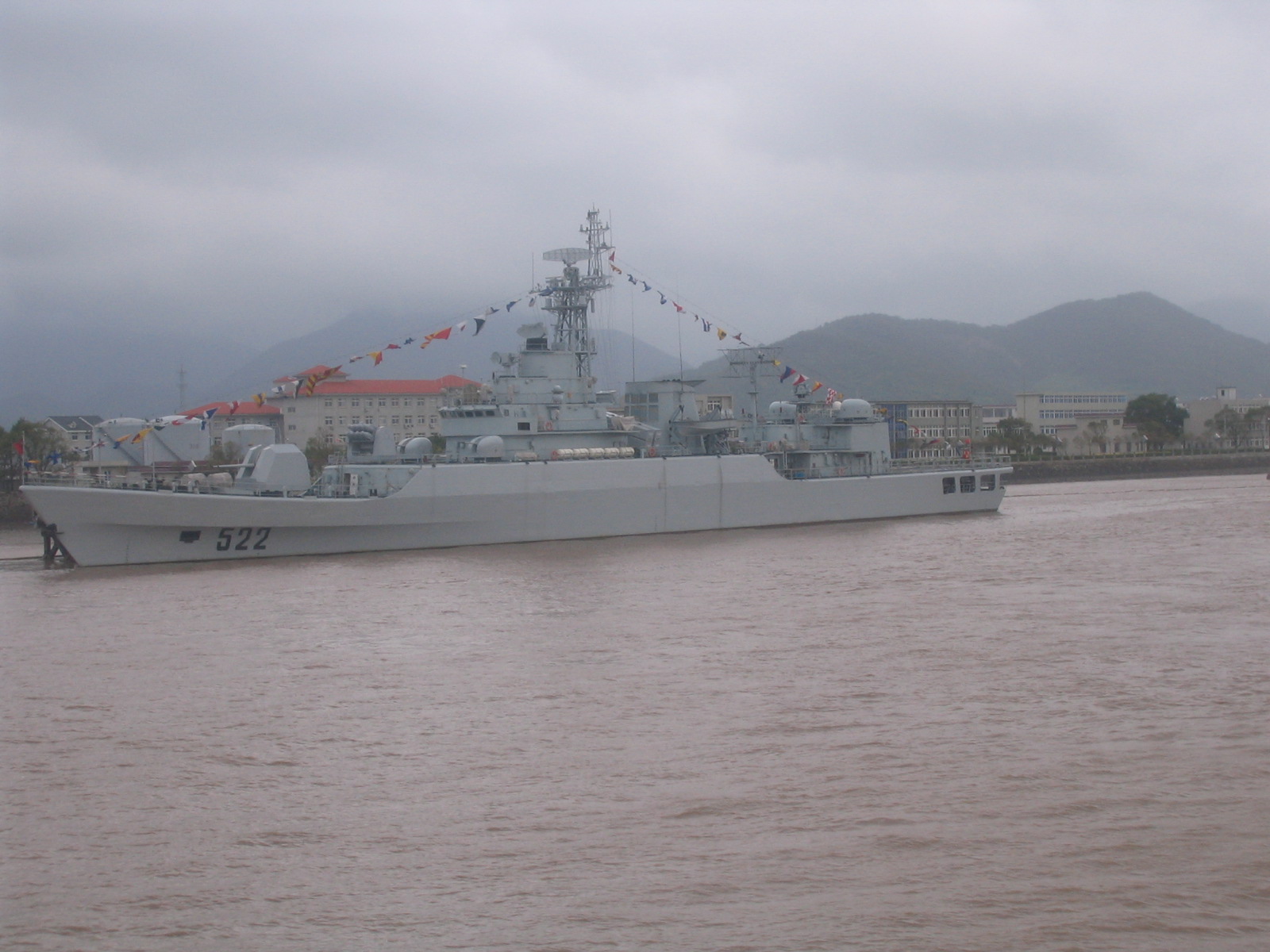  p>军港,军队使用的 a href="#">港口 /a>,专供海军舰艇使用的港口,供