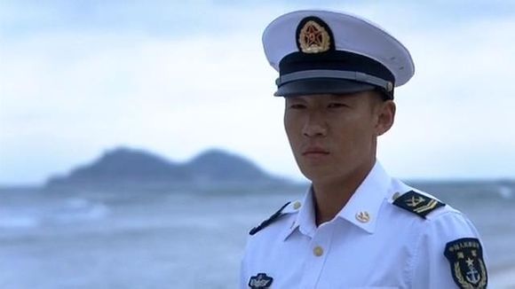 海军青春励志大戏《 a target="_blank" href="/item/火蓝刀锋/27144"