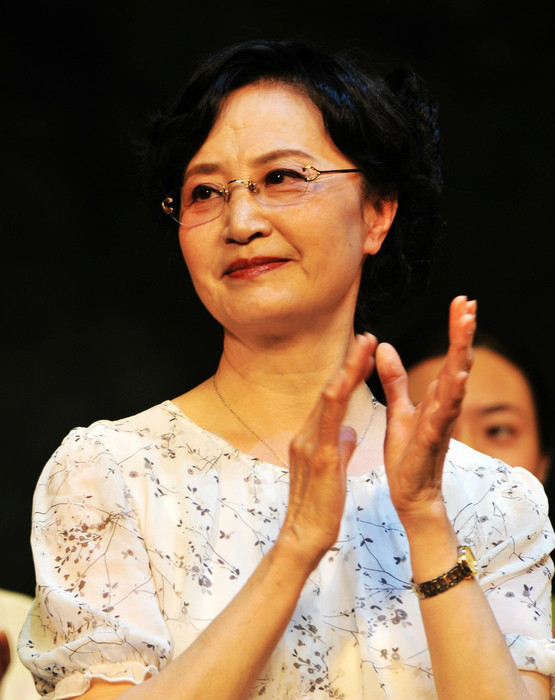 杨春霞