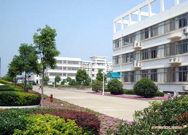 江苏省建湖高级中学