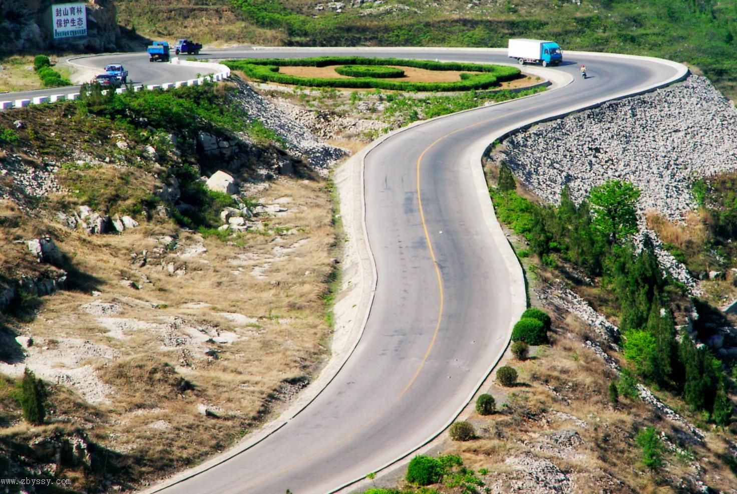 牛角岭盘山公路