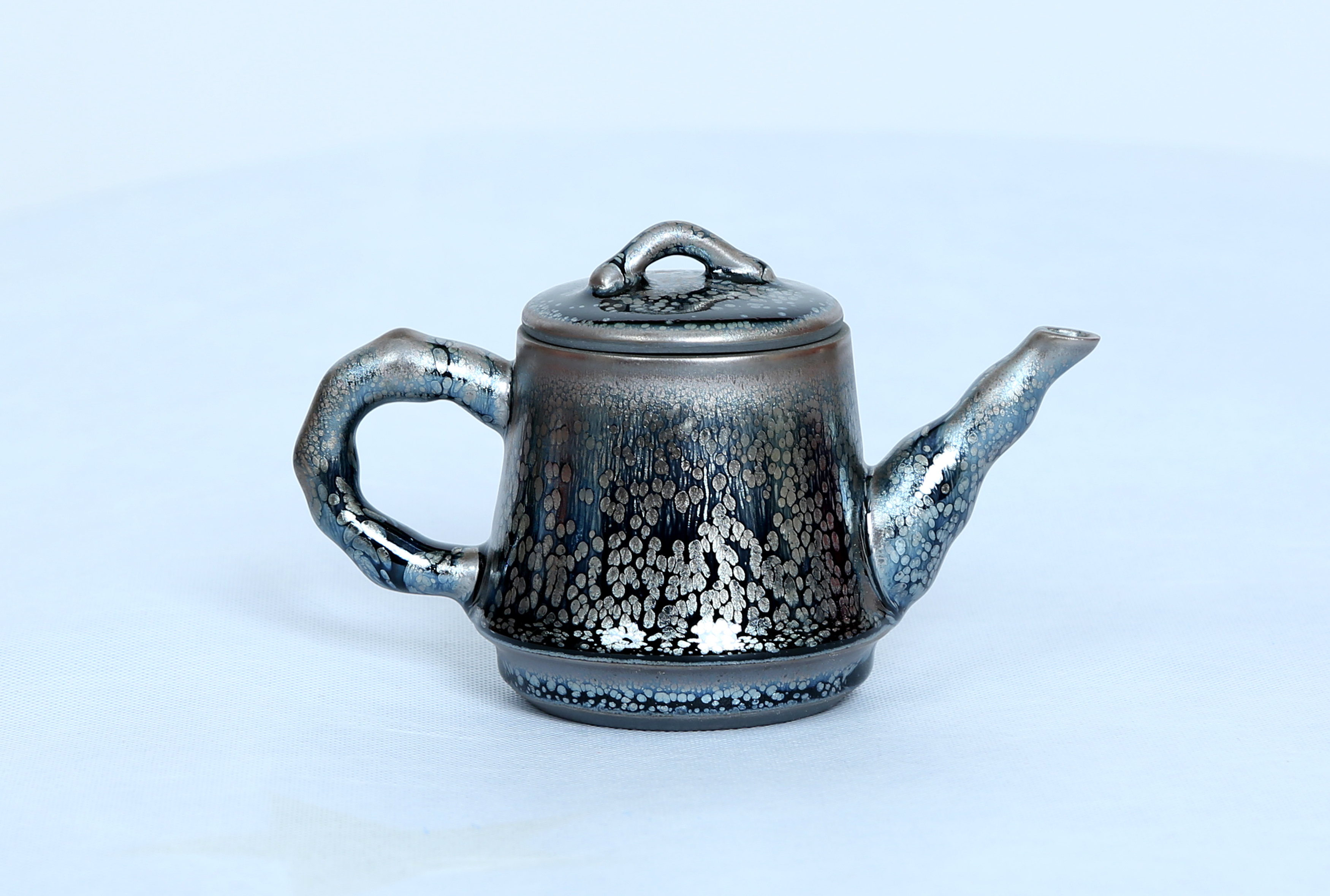  p data-id="gnbtbjtkl4">柯小云,男,毕业于东北