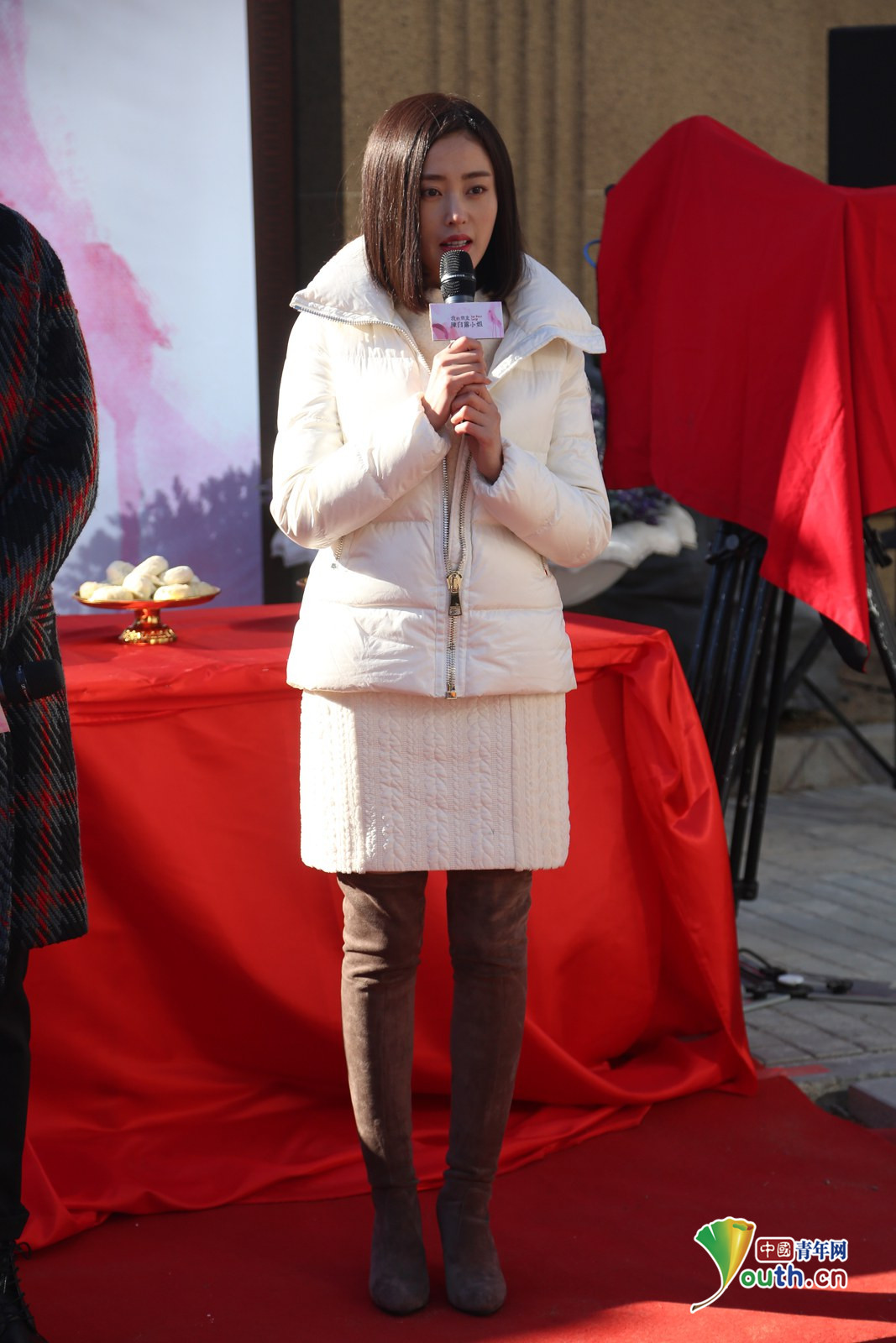 我的朋友陈白露小姐