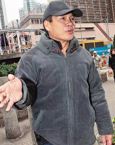  p>罗莽,又名罗网,原名罗坤霖,昵称罗师傅,香港演员.