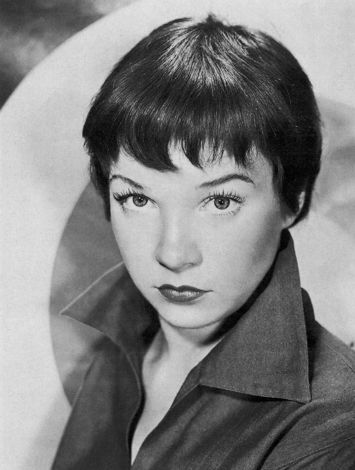 p>雪莉·麦克雷恩(shirley maclaine),1934年4月24日出生于美国