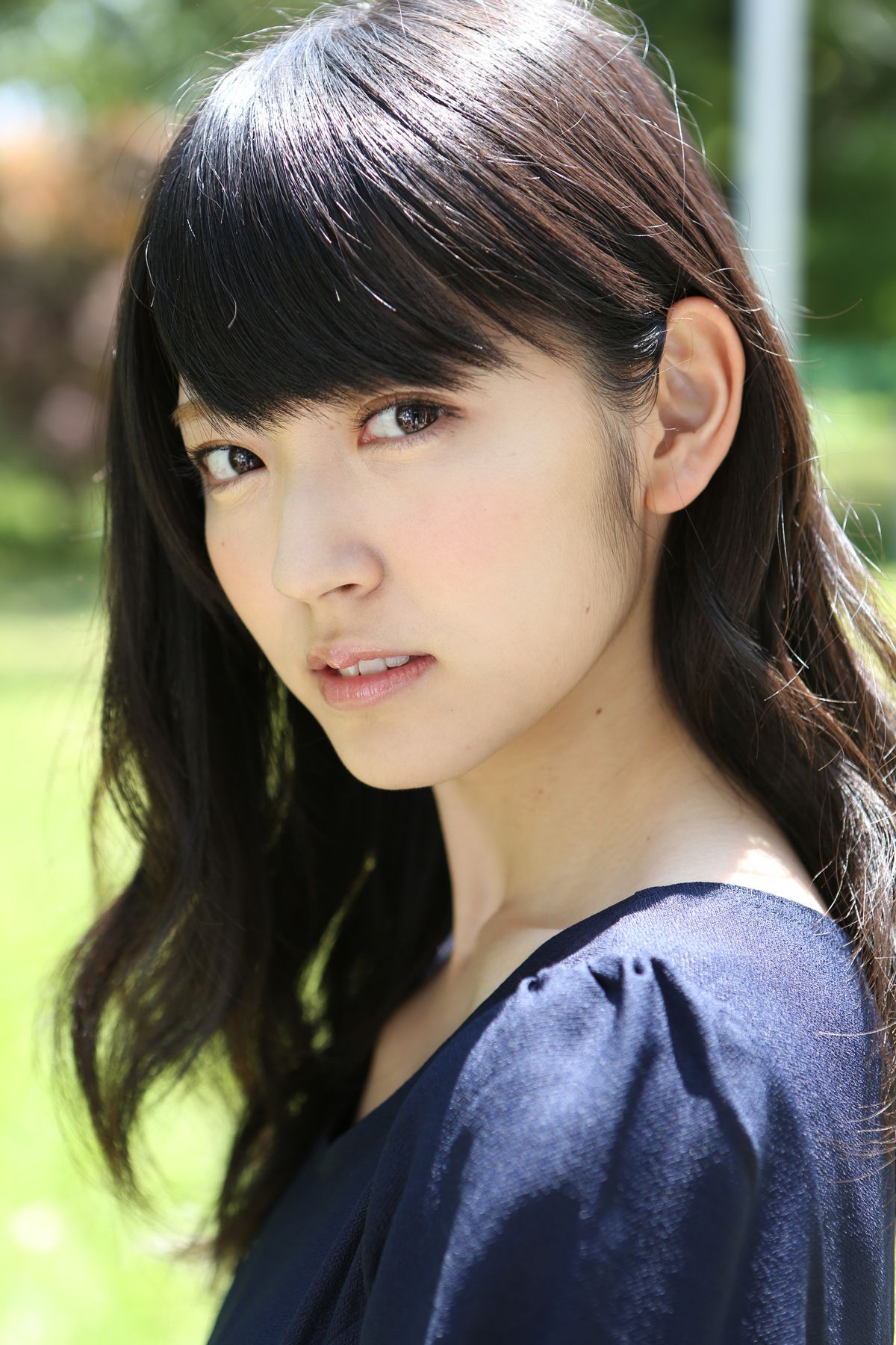  p>铃木爱理 i>(すずきあいり) /i>,1994年4月12日出生于千叶县,日本