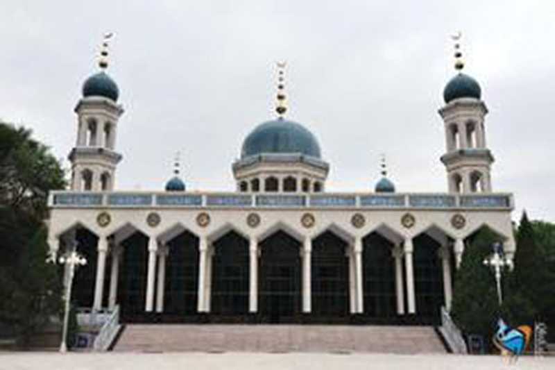  p data-id="gn8omig7vr">扶沟县清真寺坐落于河南省 a target="